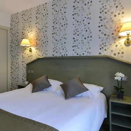 Relais Du Pré 3* Parigi