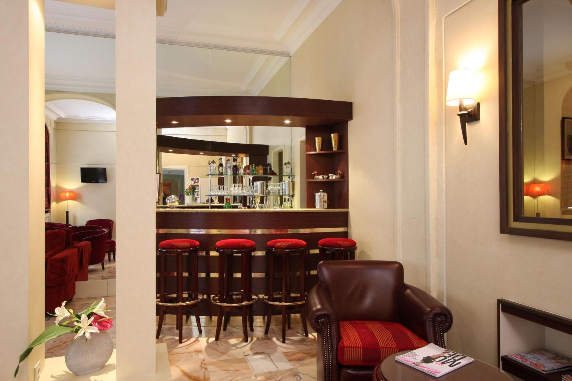Relais Du Pre Hotel 3*